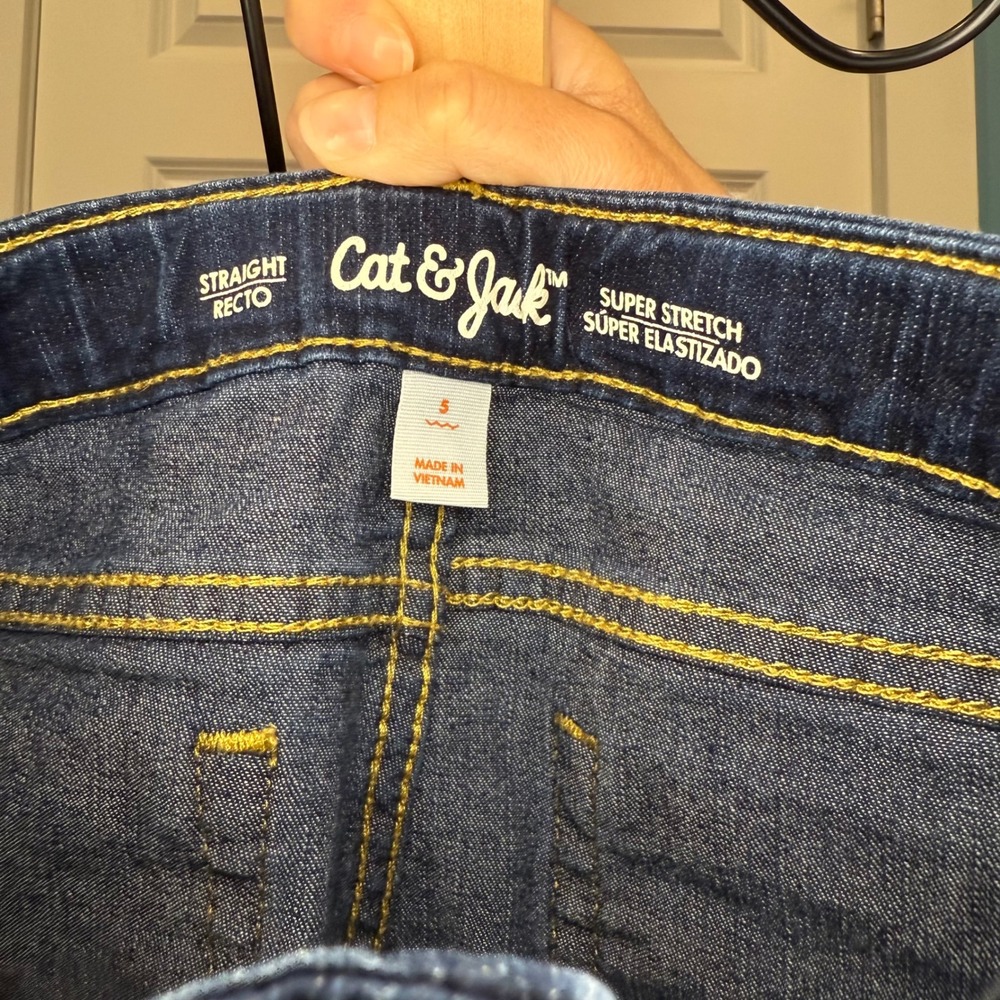 Cat & Jack Girls Dark Wash Super Stretch Straight Leg Jeans Size‎ 5 - Picture 4 of 4